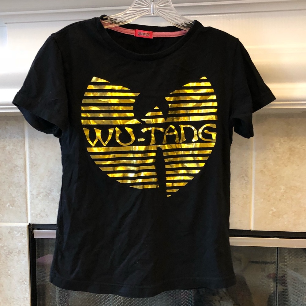 Metallic gold and black Wu-tang T-shirt